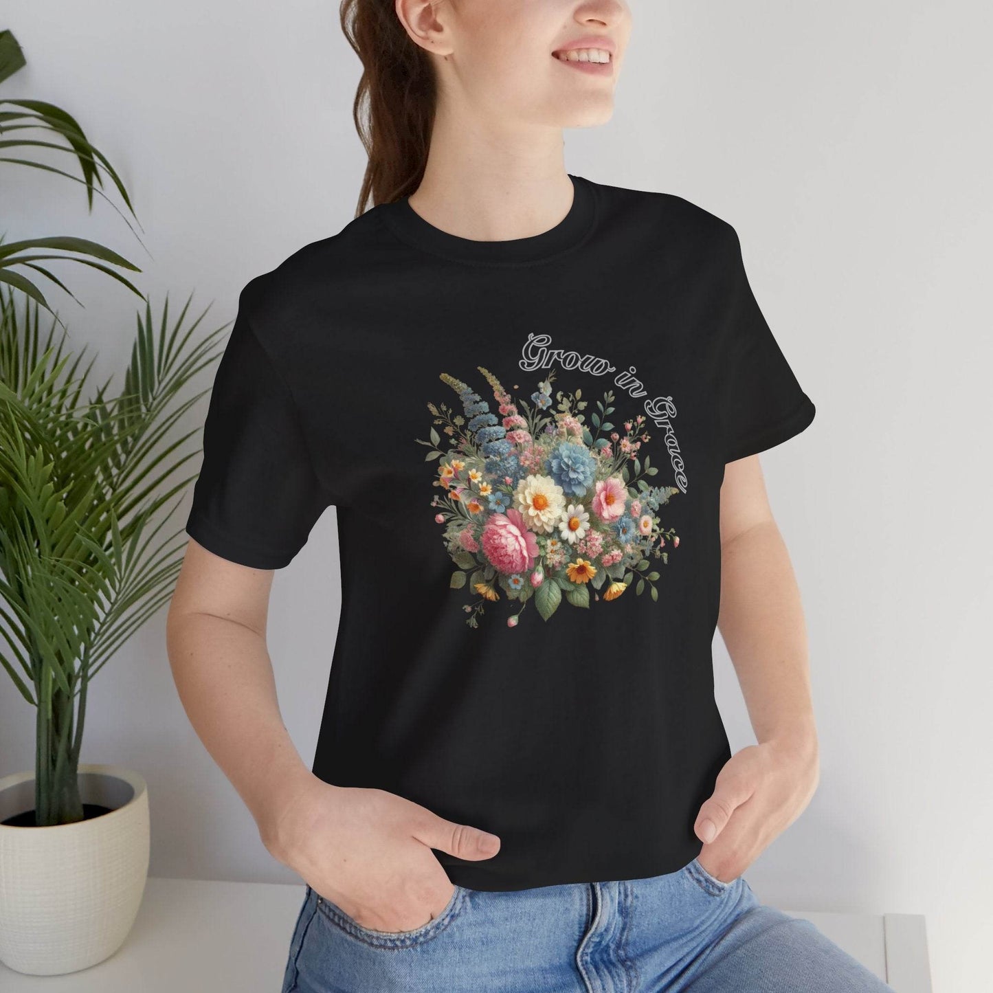 Grow in Grace Tee - FitLife - WellnessOasis