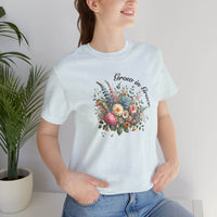 Grow in Grace Tee - FitLife - WellnessOasis