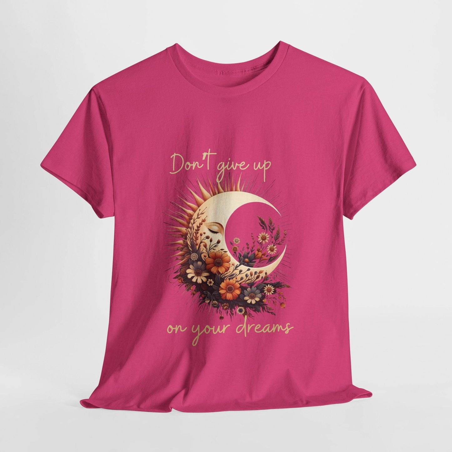 Motivational T-shirt - Don't Give up on Your Dreams - FitLife - WellnessOasis